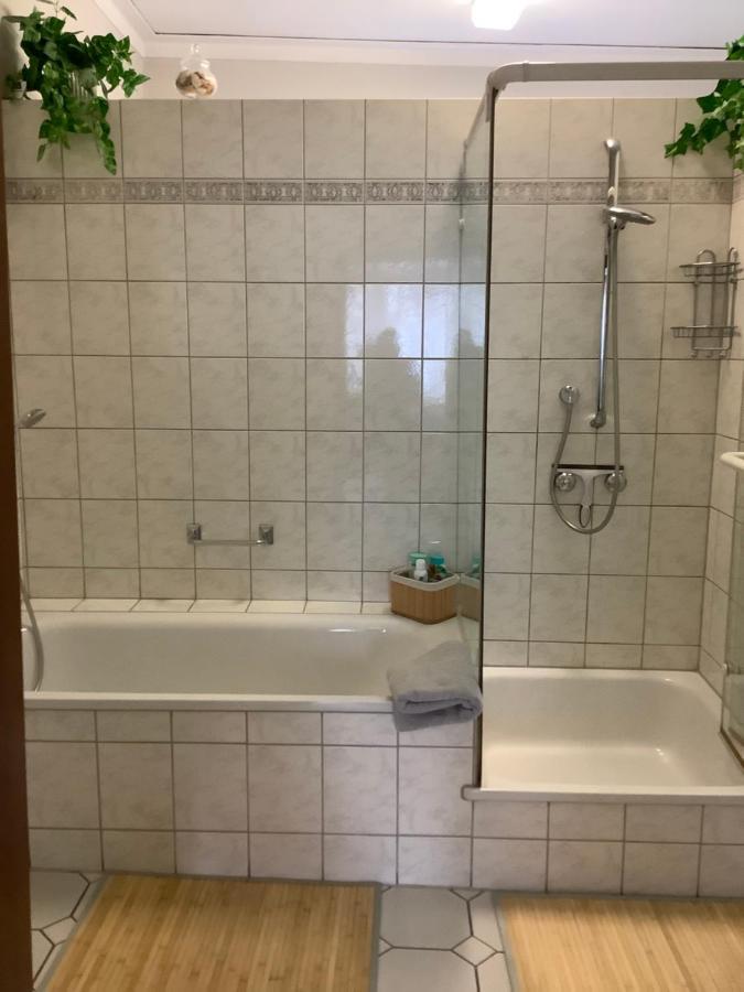 Neu Renoviert 2025! 4Zimmer 8 Einzelbetten Ferienwohnung Zeche Zollverein Essen Exteriör bild